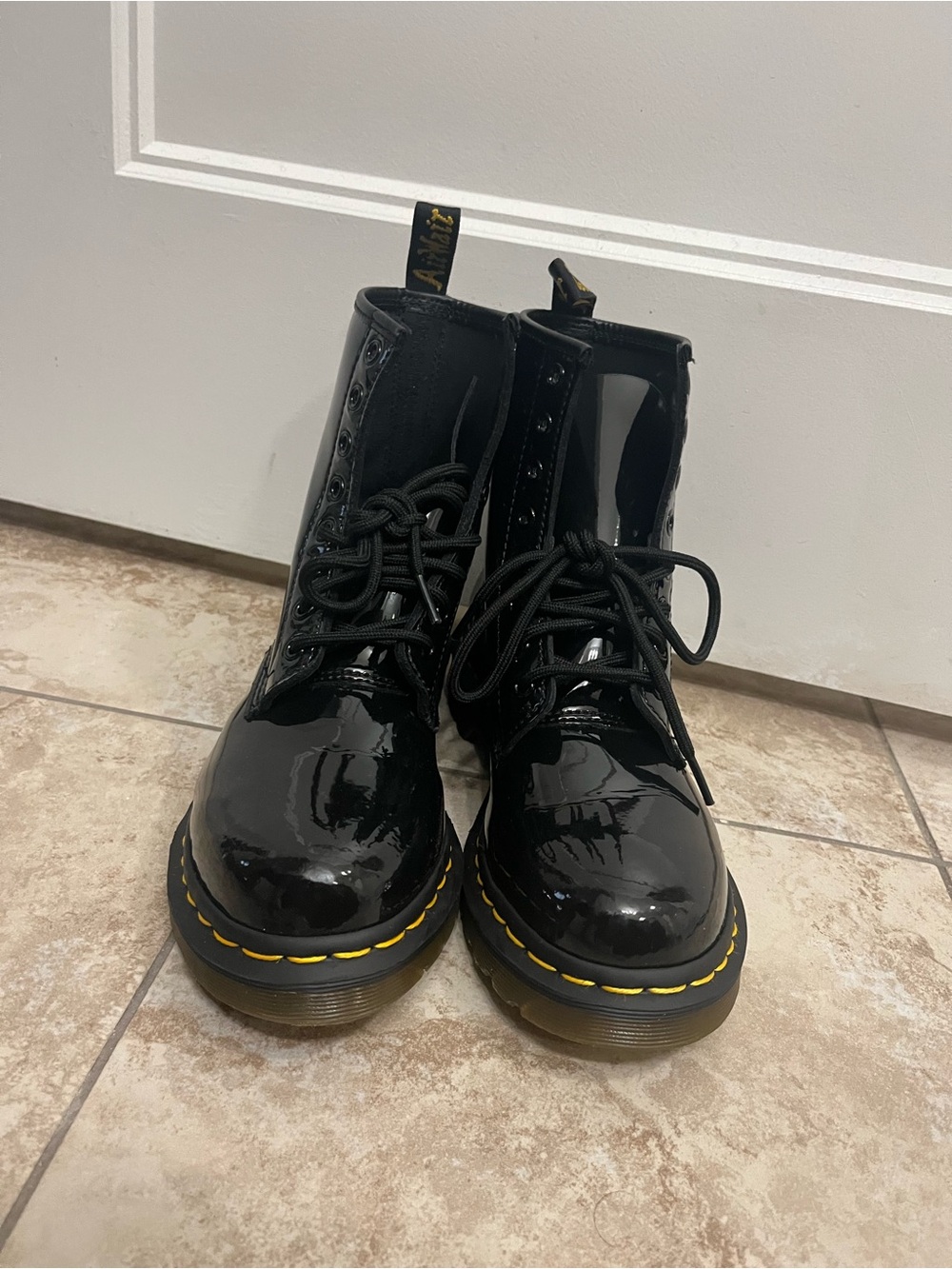 Dr. Martens Black Patent Leather Lace Up Boots  (Size 7 in Women’s)